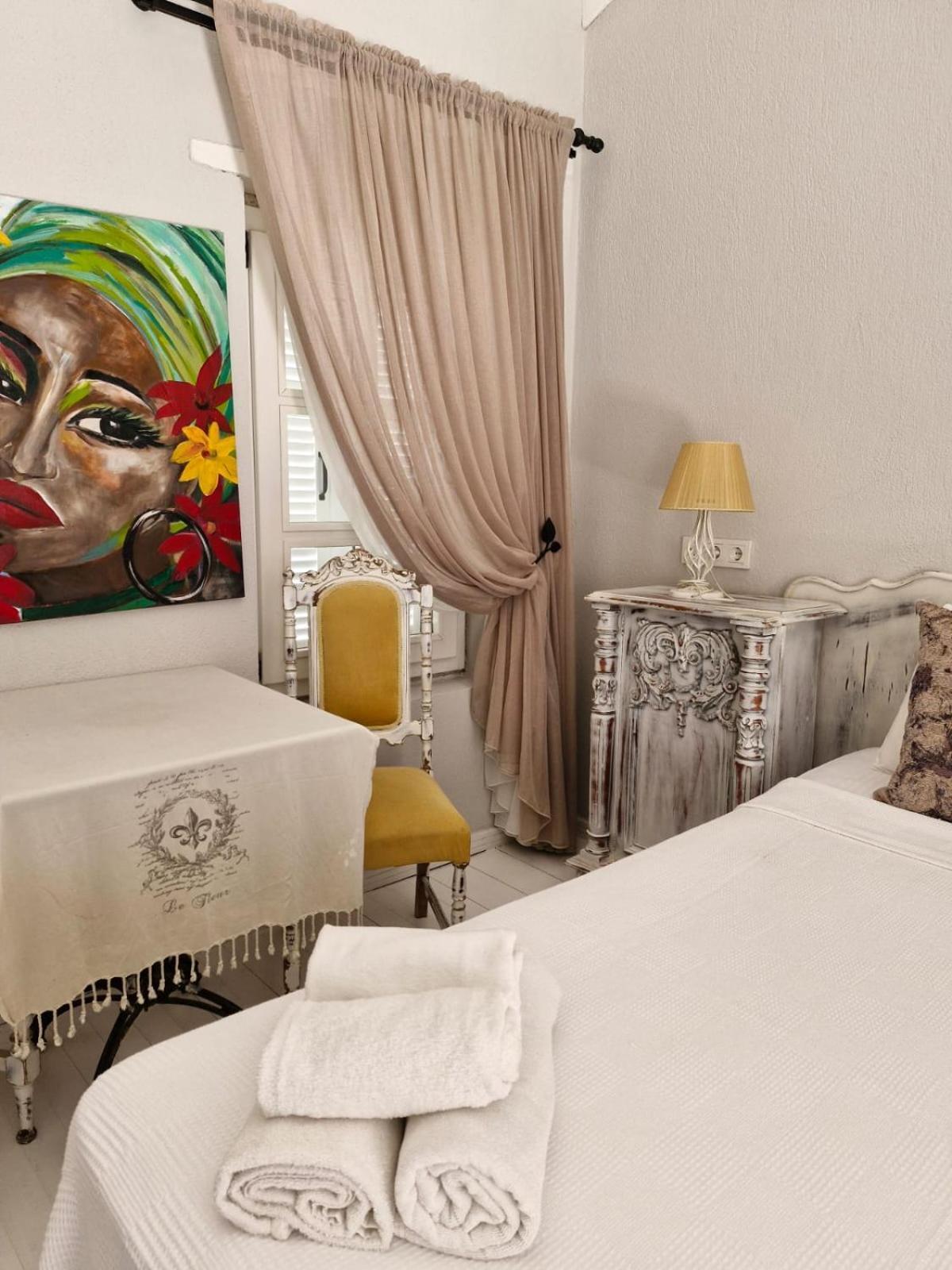 Simira Hotel 阿拉恰特 外观 照片
